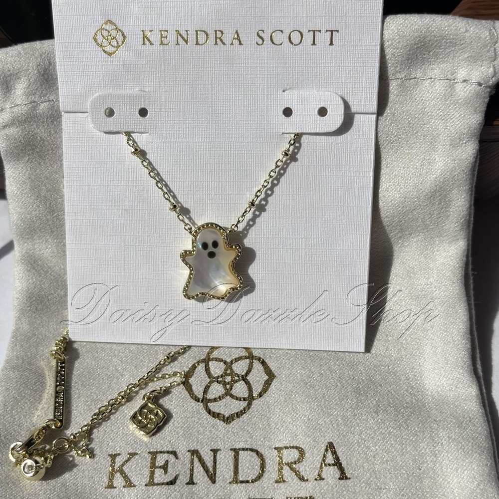 👻New Kendra Scott Mother of Pearl Ghost Reversible Gold Plated Necklace👻